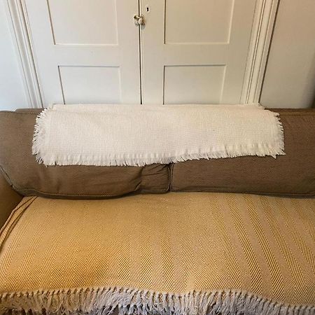 Appartement 4 Quiet Compact Studio With Garden View - Best Location - Comfortable - Quiet à Hove Extérieur photo